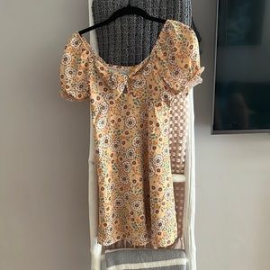 Altered state yellow flower dress size xs